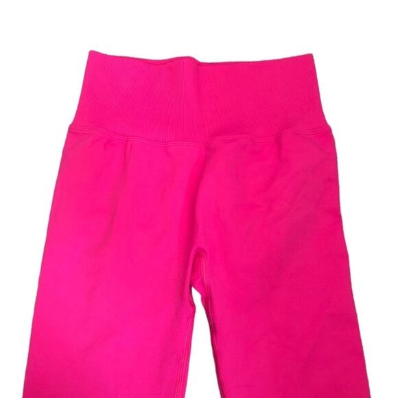 Barbie Pink Scrunchie Butt Compression Legging - Picture 2 of 4